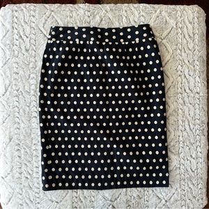 Banana Republic Navy White Polka Dot Pencil Skirt size 2